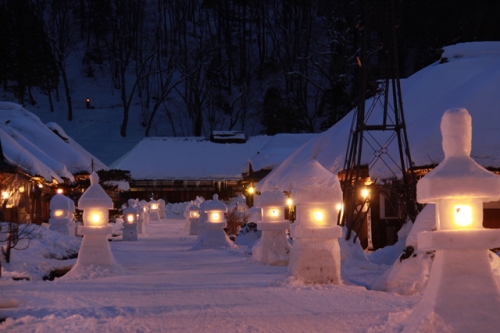 冬の風物詩！「大内宿雪まつり」ライナー