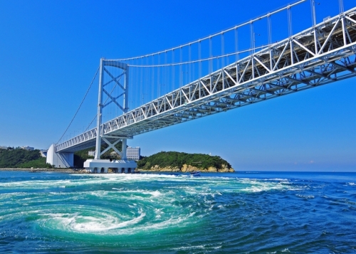 スカイマークで行く！香川・愛媛の名所・グルメを巡る３日間の旅！絶景の瀬戸内しまなみ海道をドライブ！金刀比羅温泉・道後温泉に宿泊