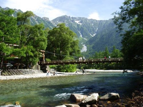 新緑の『上高地』ライナー マイカーでは行けない！圧巻の大自然へ‼